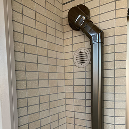 室外配管化粧カバー